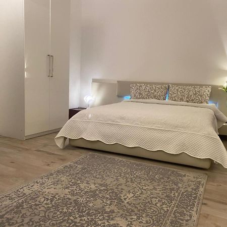 Peaknest - La Tua Vacanza Sul Lago Di Garda Arco Exterior foto
